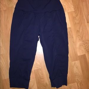 Lululemon crop dance pants!